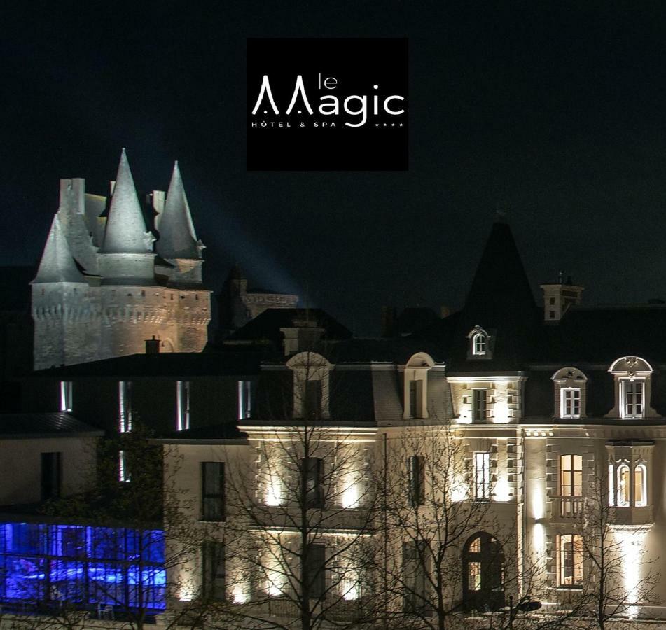 Le Magic Hotel & Spa Vitré Exteriér fotografie